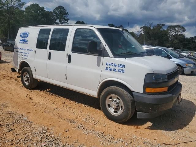 2020 Chevrolet Express G2500
