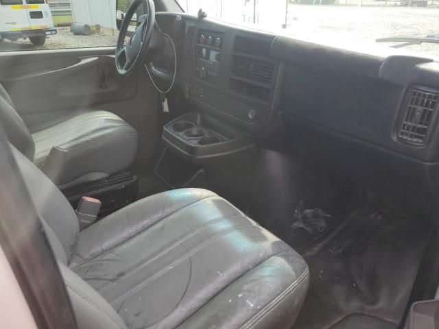 2014 Chevrolet Express G2500