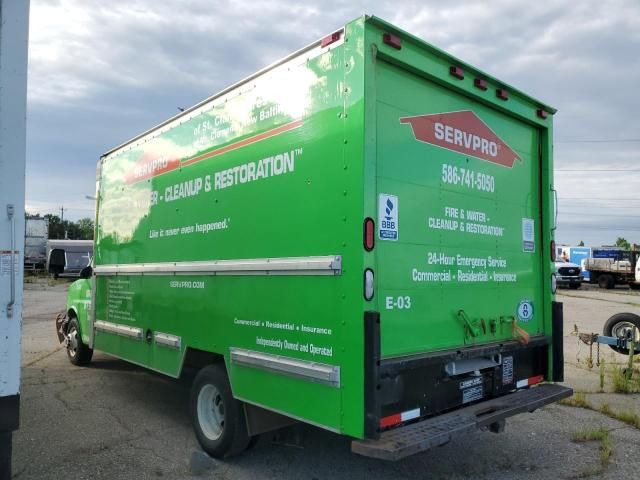 2007 GMC Savana Cutaway G3500