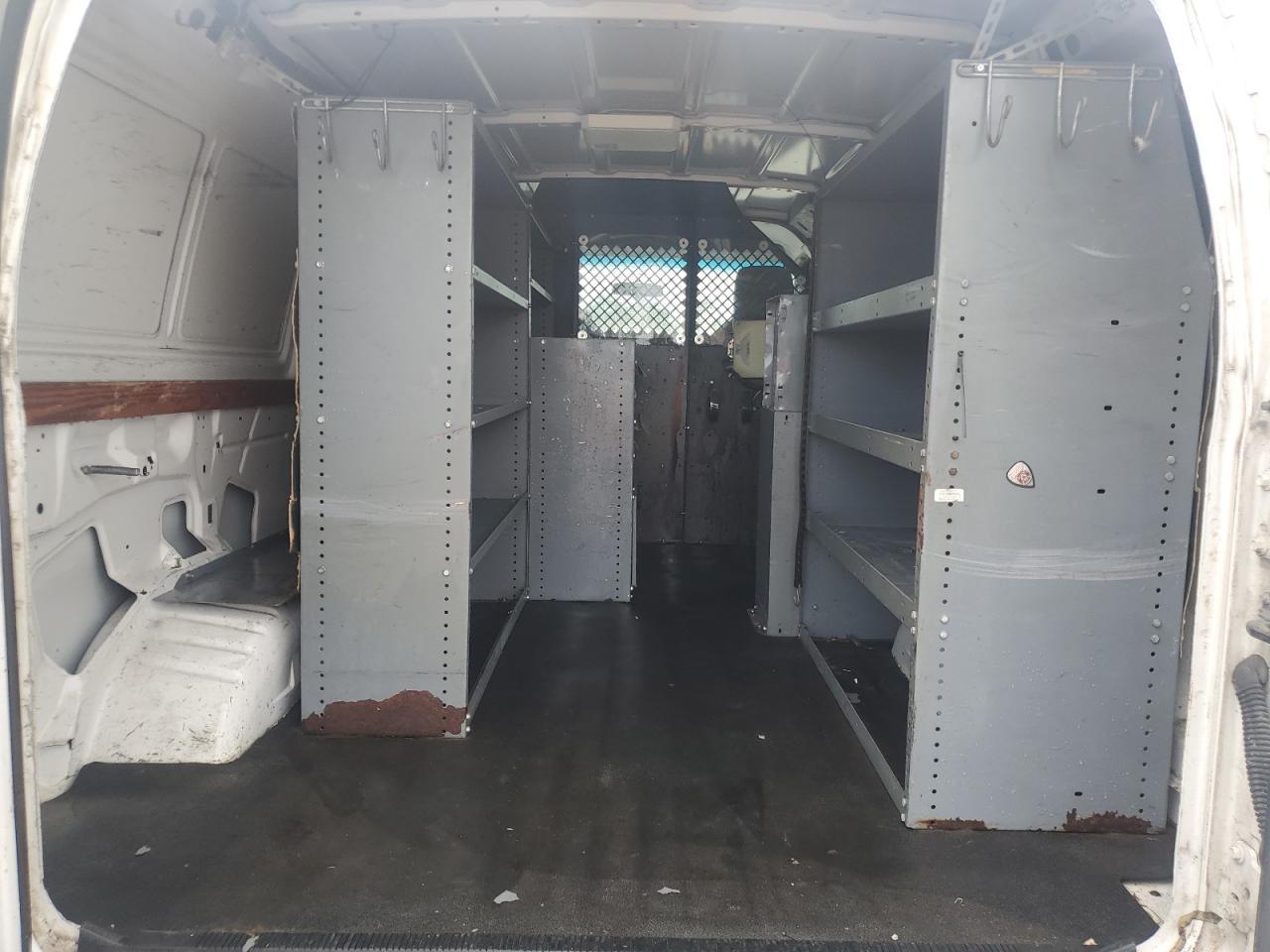 2009 Ford Econoline E350 Super Duty Van