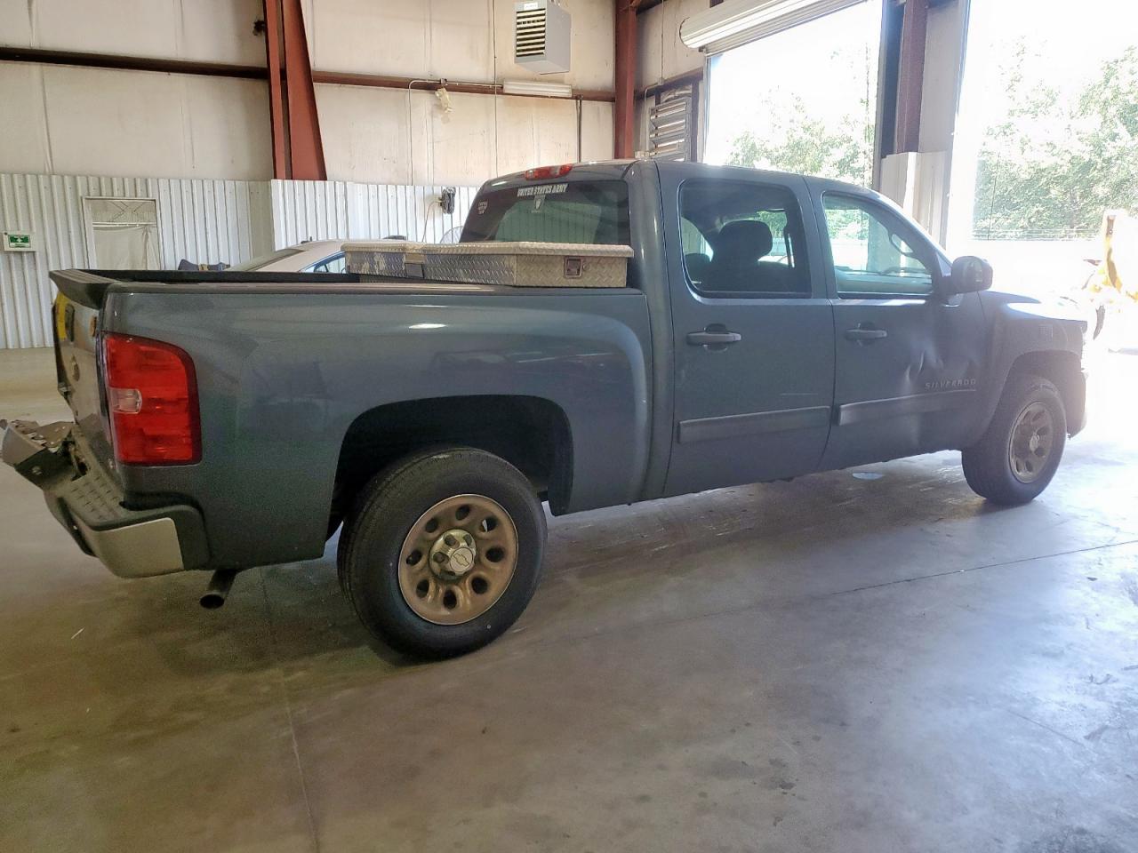 2013 Chevrolet Silverado C1500 LS