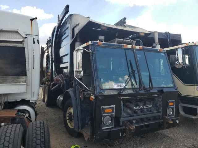 2007 Mack 600 LE600-Trucks Utility / Service TRU