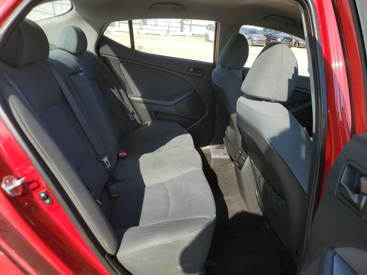 2015 KIA Optima lx