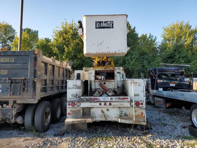 1993 International 4700 Bucket Truck
