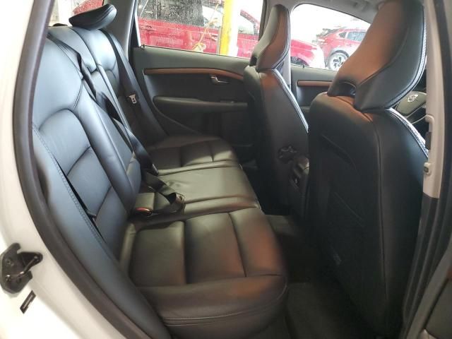 2010 Volvo XC70 3.2
