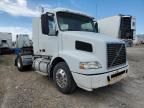 2006 Volvo VNM Semi Truck