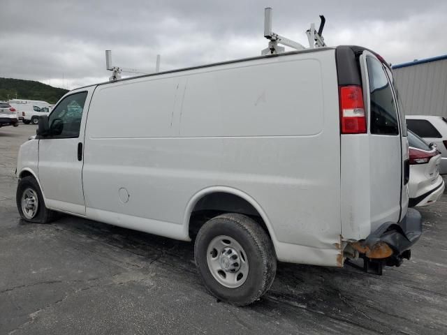 2020 Chevrolet Express G2500