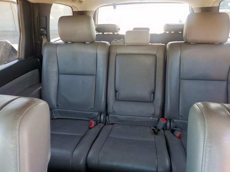 2015 Toyota Sequoia SR5