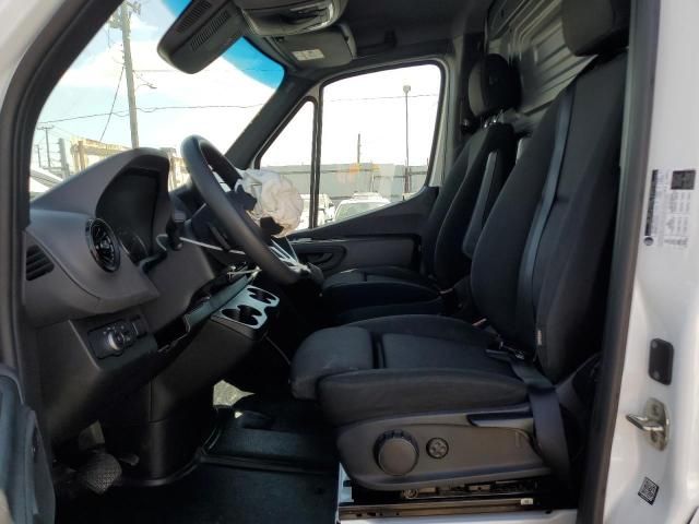 2024 Mercedes-Benz Sprinter 2500