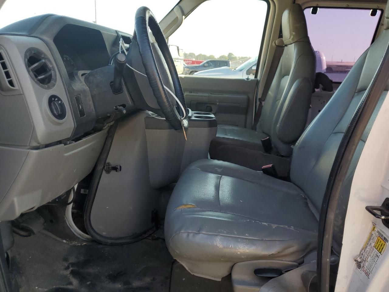 2013 Ford Econoline E150 van