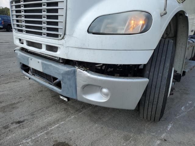 2018 Freightliner Business Class M2 Semi Truck