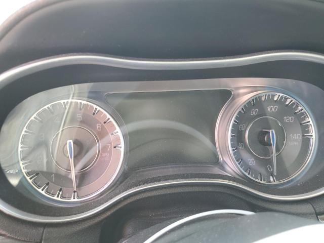 2016 Chrysler 300 Limited