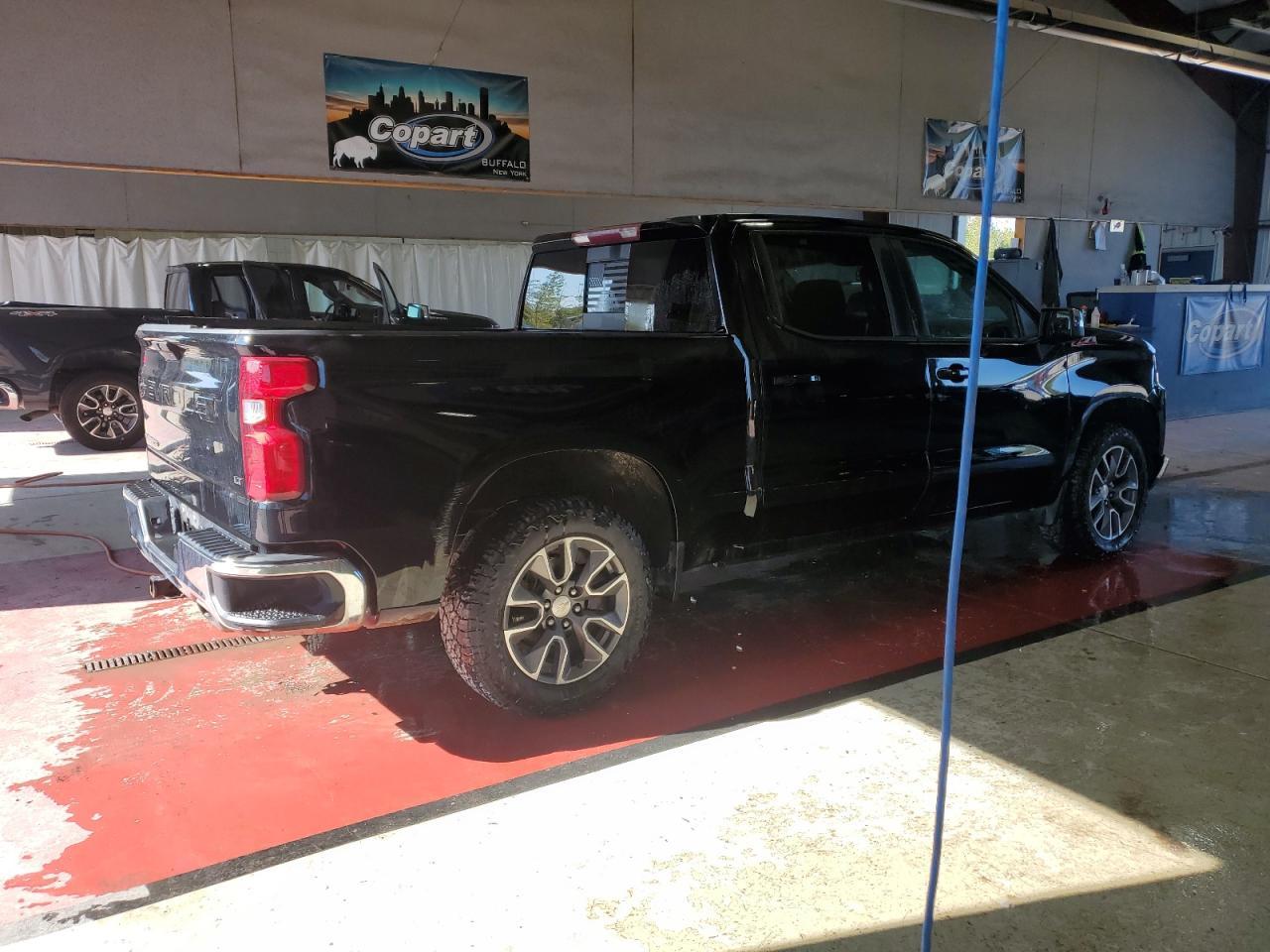 2021 Chevrolet Silverado K1500 lt