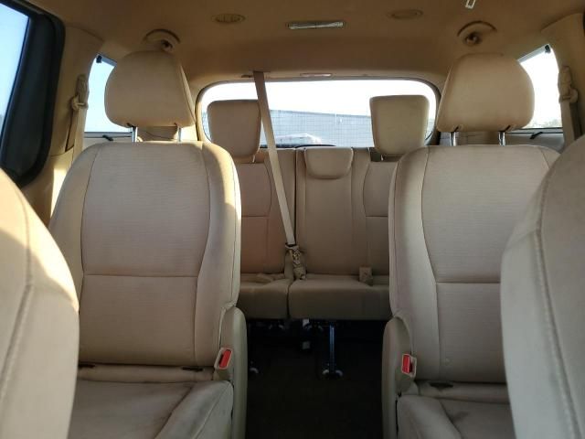 2015 KIA Sedona LX