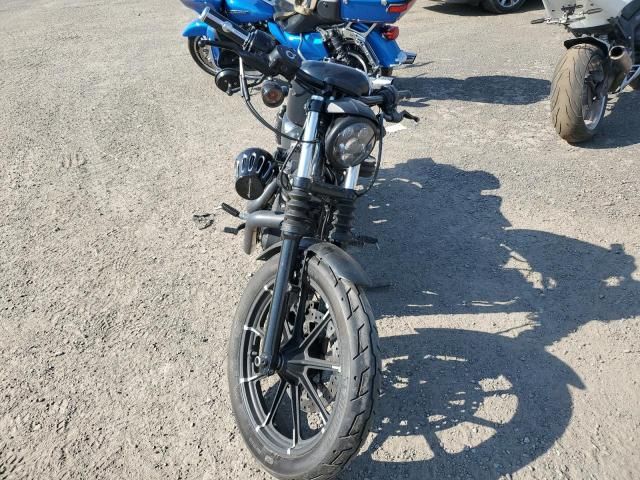 2016 Harley-Davidson XL883 Iron 883