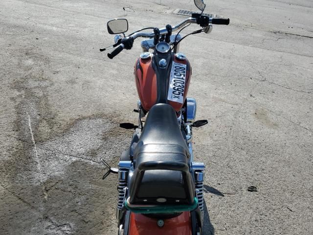 2011 Harley-Davidson Fxdwg
