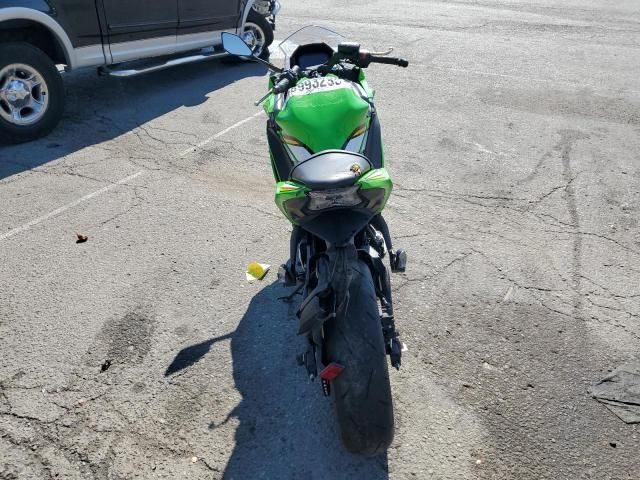 2025 Kawasaki EX650 P
