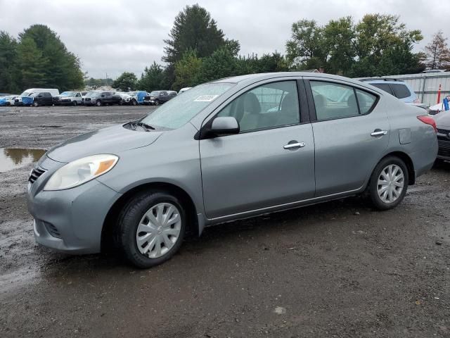 2013 Nissan Versa S