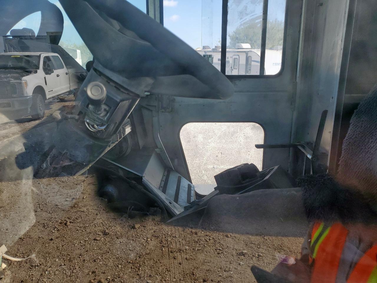 2005 Workhorse Custom Chassis Forward Control Chassis P4500