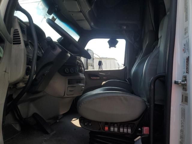 2022 Peterbilt 579 Semi Truck