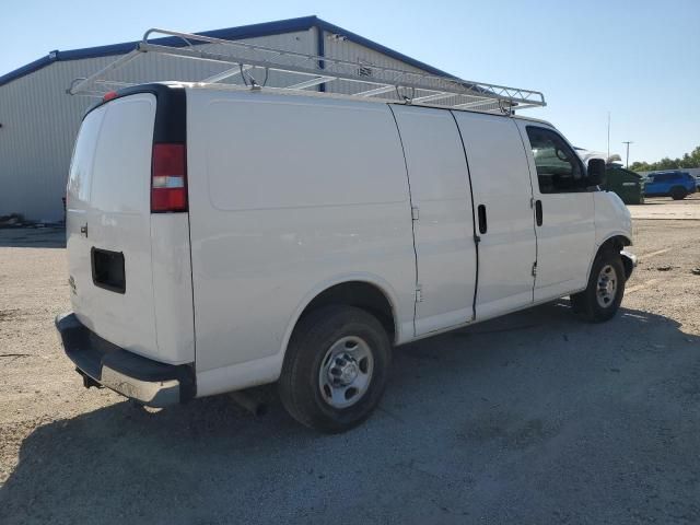2015 Chevrolet Express G2500