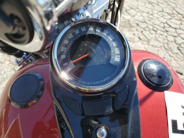 2019 Harley-Davidson Flhcs