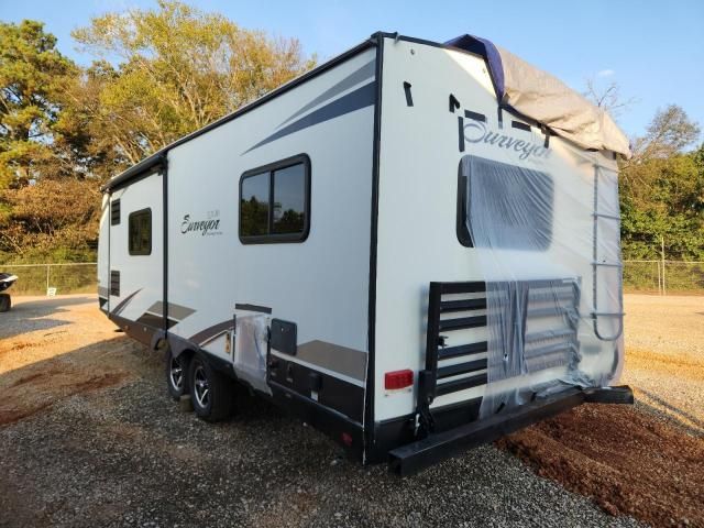 2019 Wildwood 2019 Luxury SER
