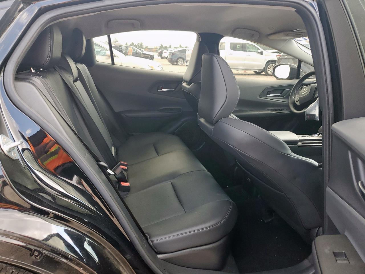 2024 Toyota Prius le