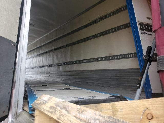 2001 Utility VS2R Refrigerated Van Trailer