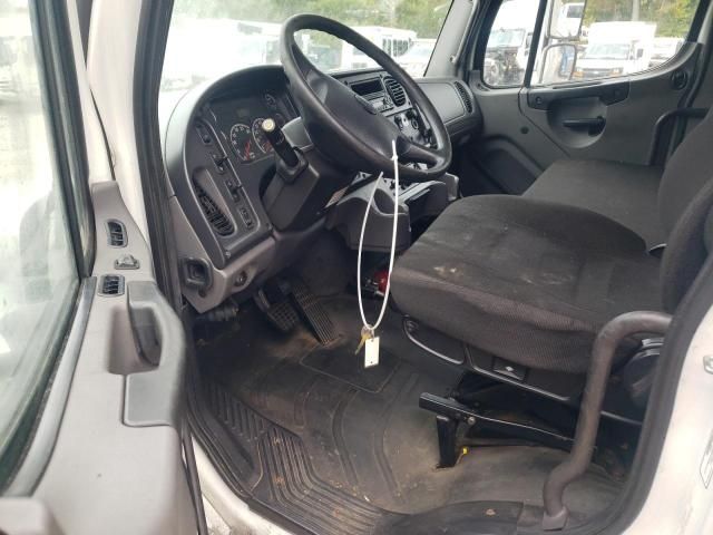 2015 Freightliner M2 106 Medium Duty