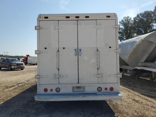 2006 Ford Econoline E450 Super Duty Commercial STR