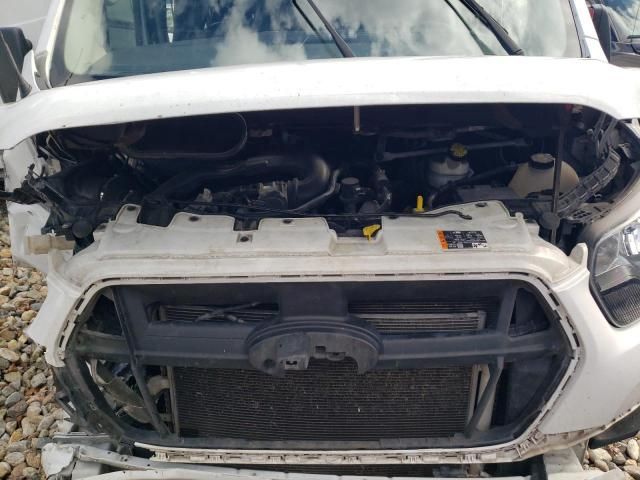 2022 Ford Transit T-250