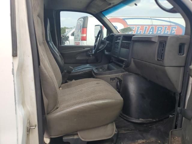 2006 Chev Rolet Express G3500