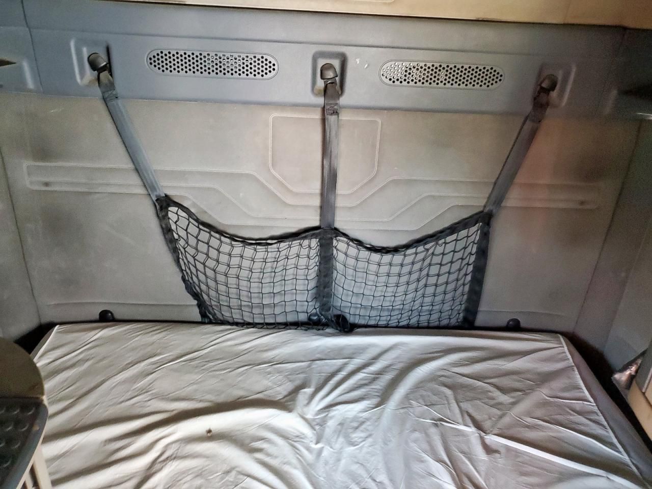 2013 Freigliner 2013 Freightliner Cascadia 125 Semi Truck