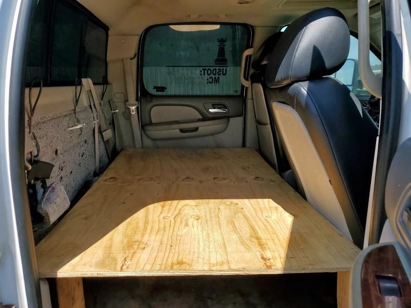 2011 Chevrolet Silverado K3500 LTZ