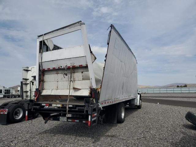 2012 Freightliner M2