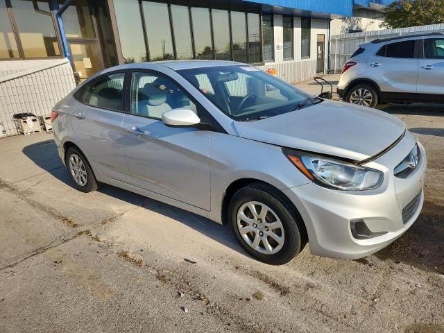 2013 Hyundai Accent gls