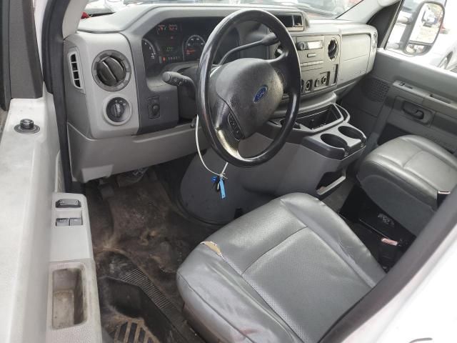 2010 Ford Econoline E350 Super Duty Van