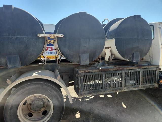 1997 Ford F700