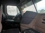 2015 Freightliner Cascadia Semi Truck