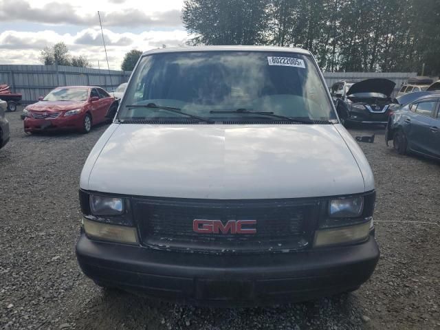 2000 GMC Safari XT