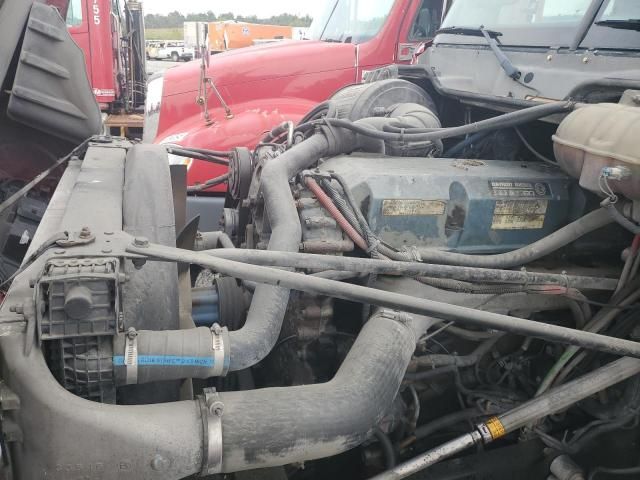2009 Freightliner Columbia Semi Truck