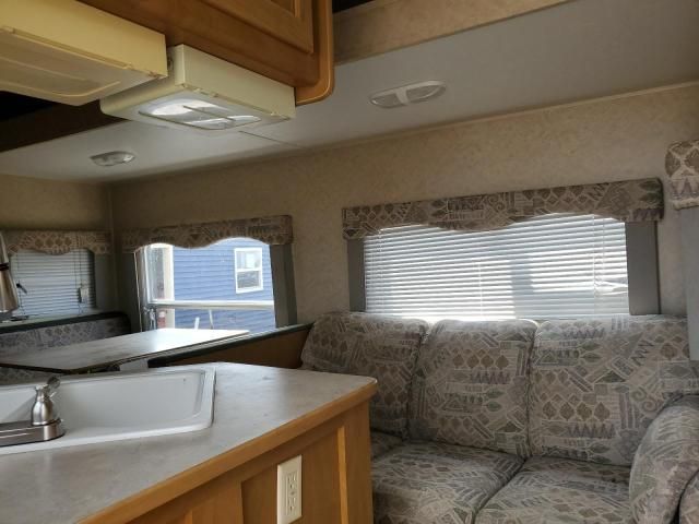 2005 Thor Four Winds