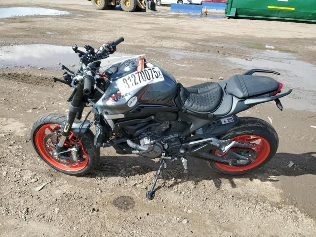 2021 Ducati Monster