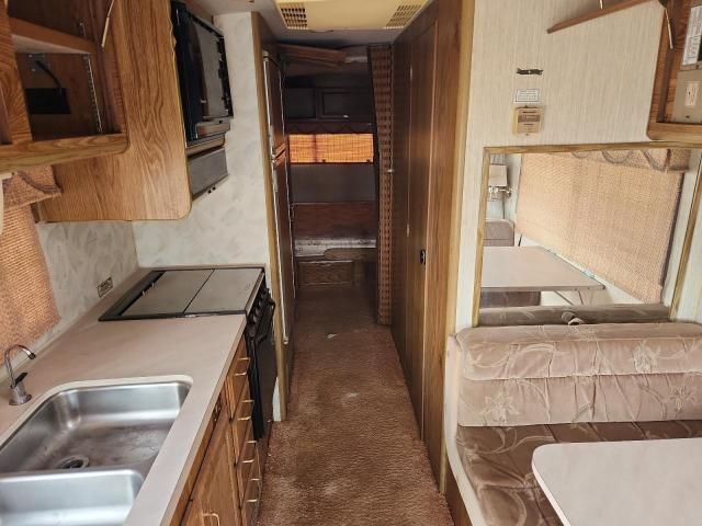 1990 Bounder 1990 Chevrolet P30