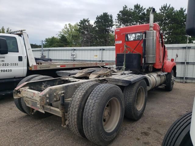 2004 Kenworth T800 Semi Truck