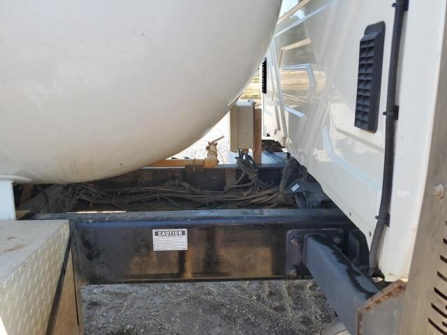 2016 International 4300 Propane Delivery Truck