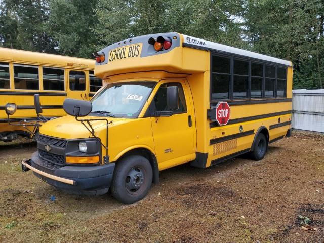 2012 Chevrolet 2012 Collins Bantam G4500-School Bus
