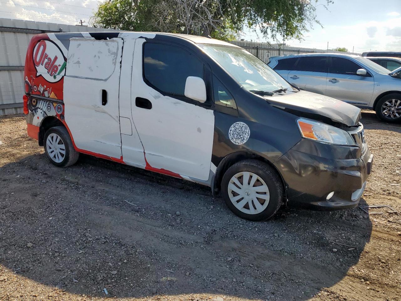 2017 Niss NV200 2.5S