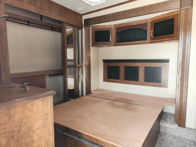 2015 Grand Desi Solitude